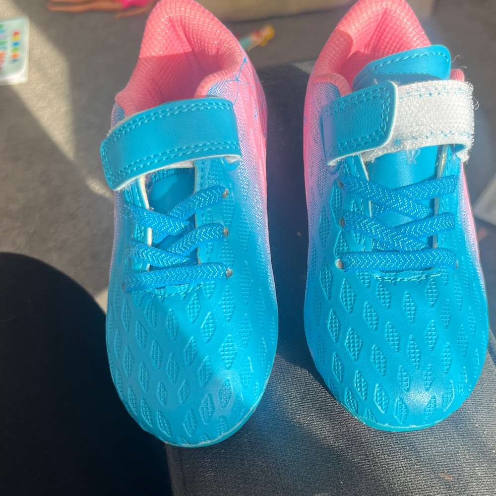 Vibrant Blue and Pink Kids soccer shoes NWOT
